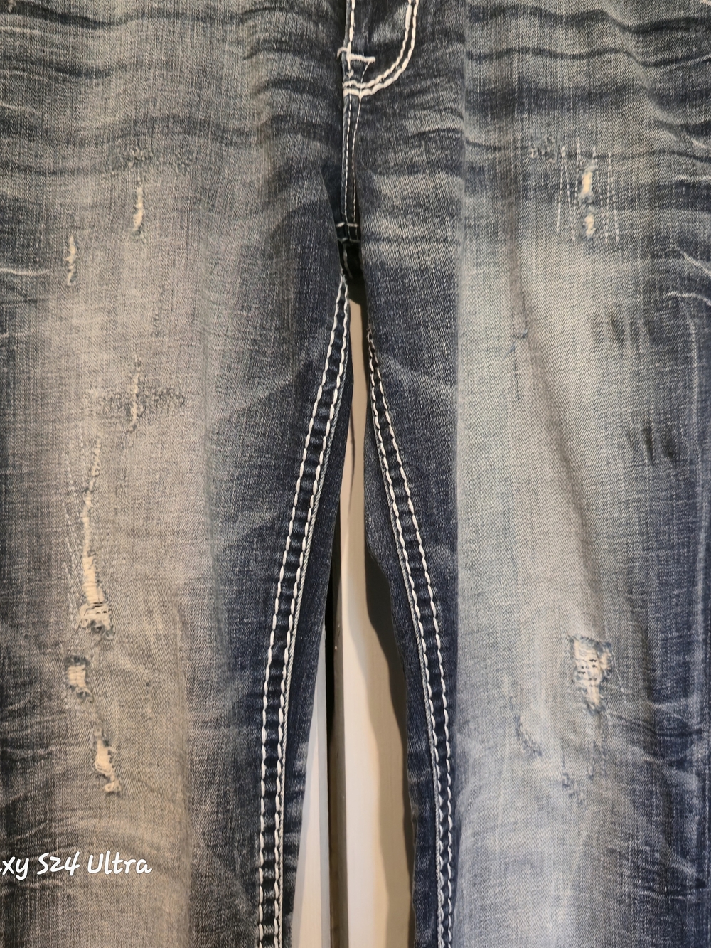 Rock Revival Faded Distressed Flared Jeans | Dark Blue Size 29 - Picture 9 of 11